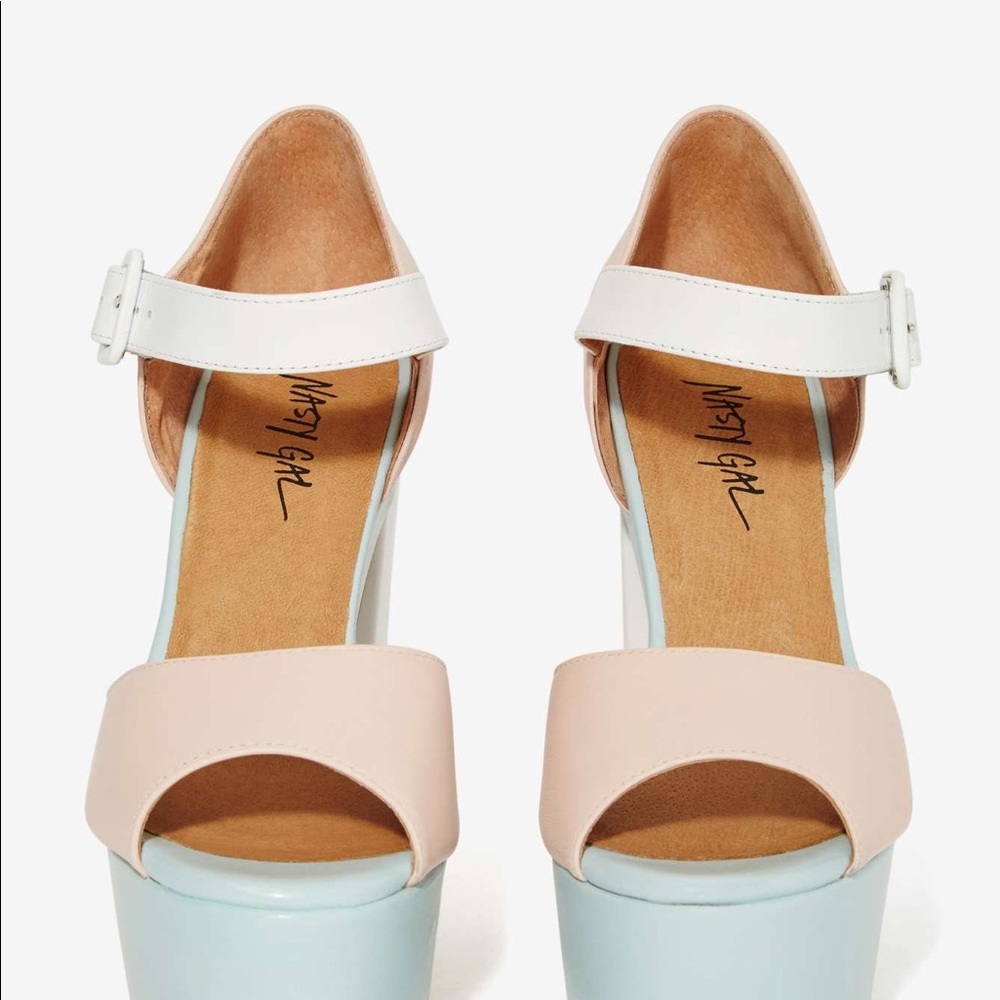 Nasty gal pastel platform heel